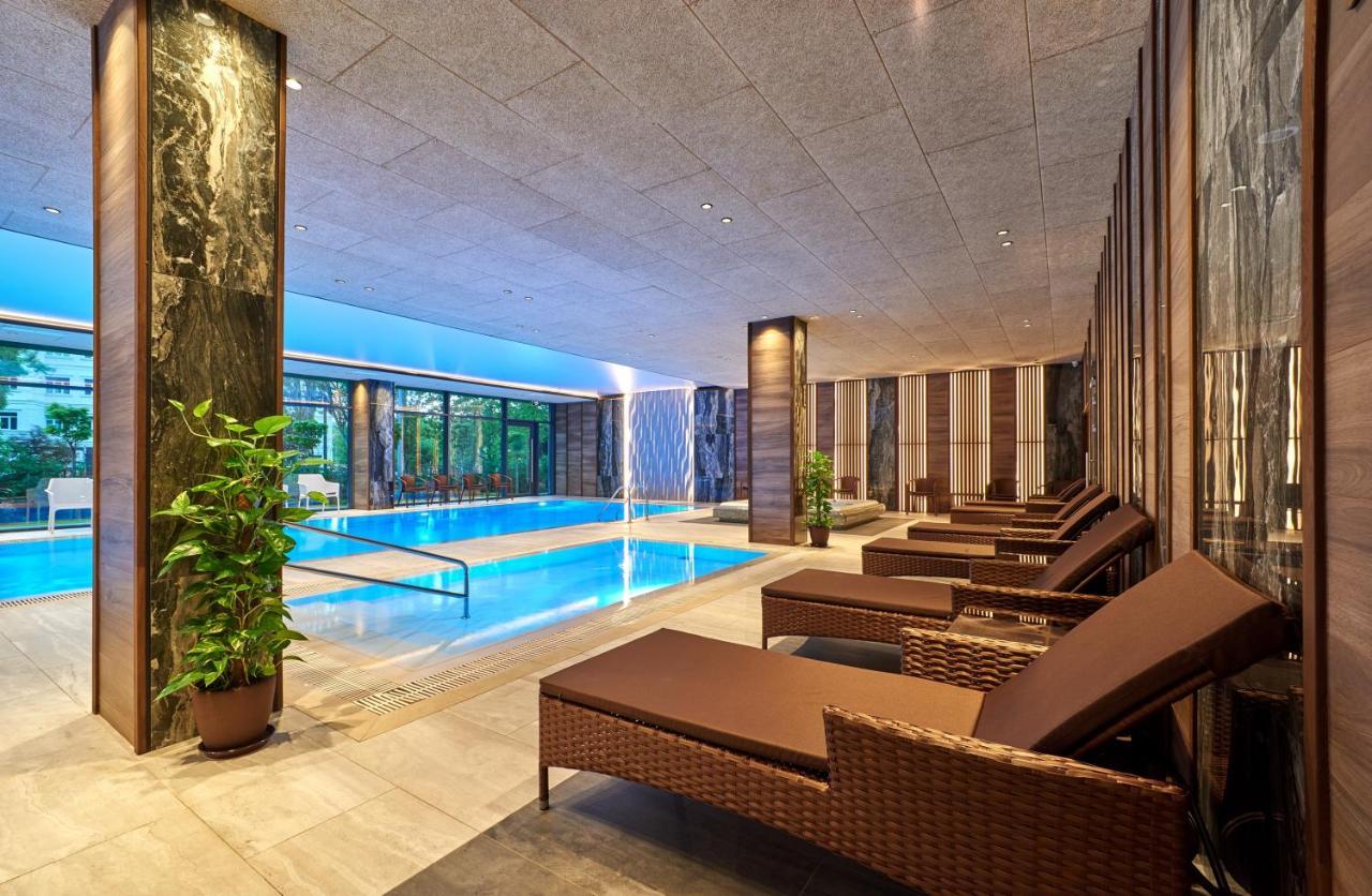Premier Hotel Odessa Exterior foto The spa at the Hotel